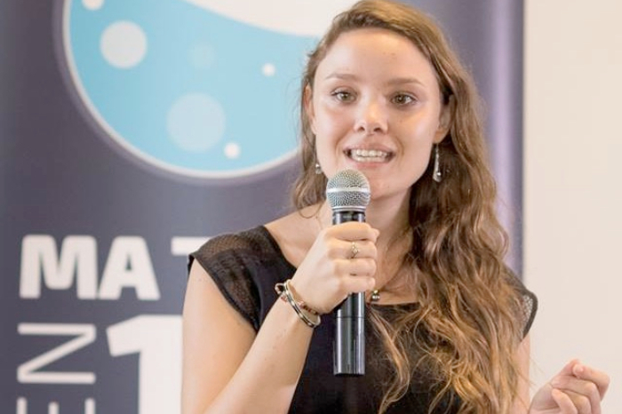 att00006.jpg