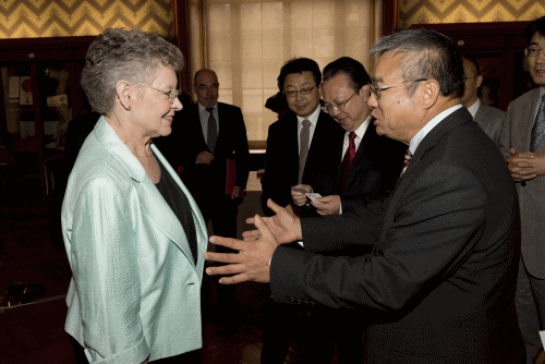 symposium-franco-chinois.gif
